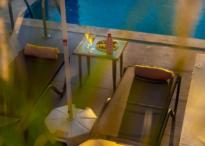 Kaya Kalamar * Kalkan