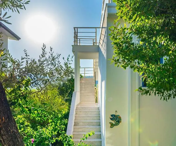 Kaya Kalamar * Kalkan