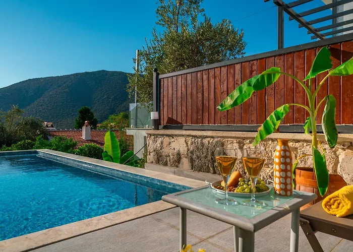 Kaya Kalamar Apartment